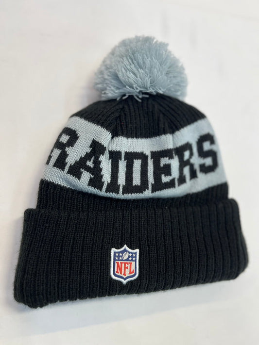 Las Vegas Raiders Pom Beanie - Two-Tone Design by New Era