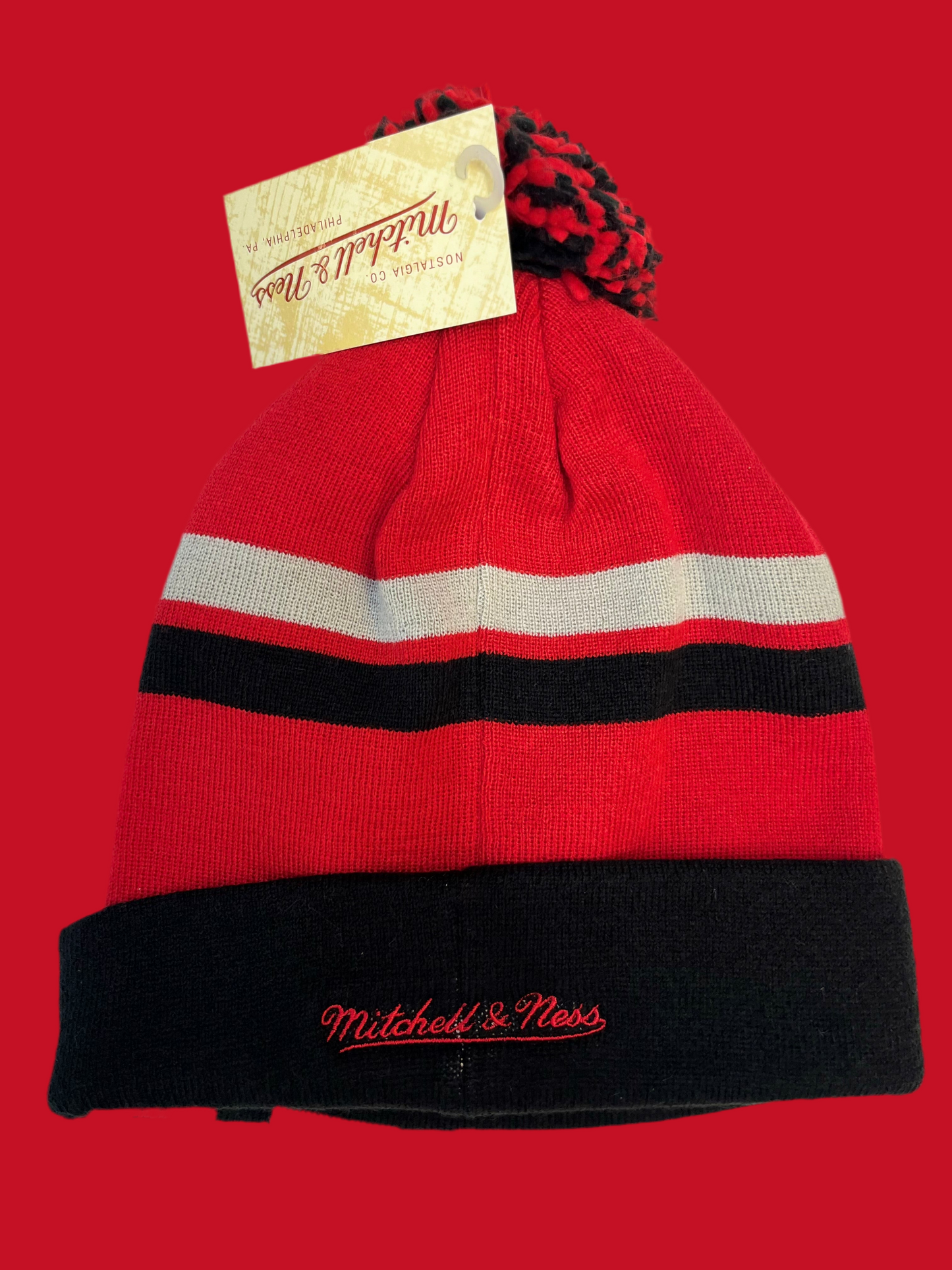 Chicago Bulls Red Pom Beanie