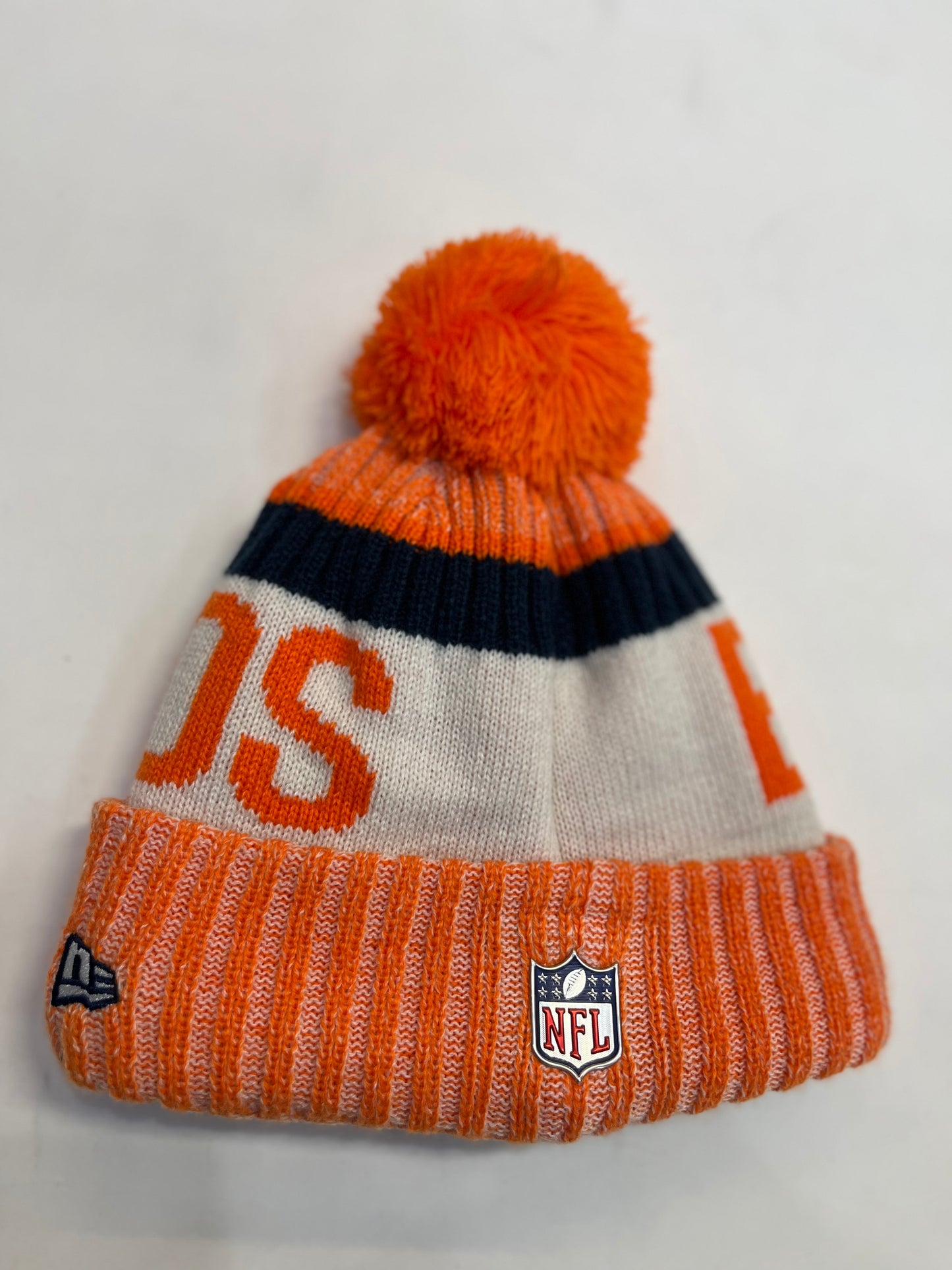 Denver Broncos Pom Beanie - NFL Official by New Era