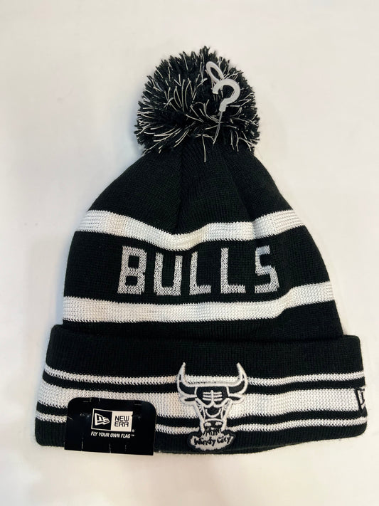 Chicago Bulls Black and White Knit Pom Beanie